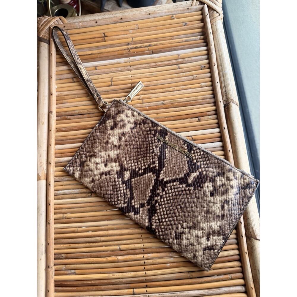 Michael Kors Snake Skin Jet Set Wristlet Clutch Wallet